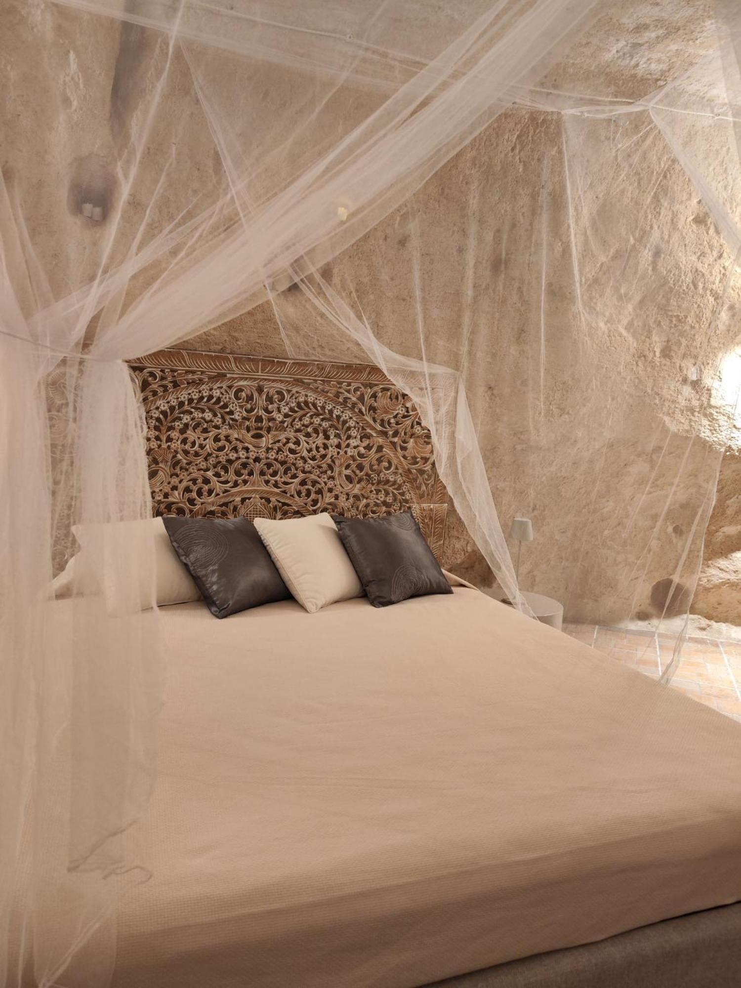 Stone House Apartment *